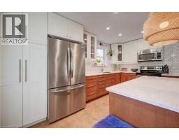 4pc Bathroom - 87 Brentwood Avenue, Kitchener, ON N2H2C7 Photo 8