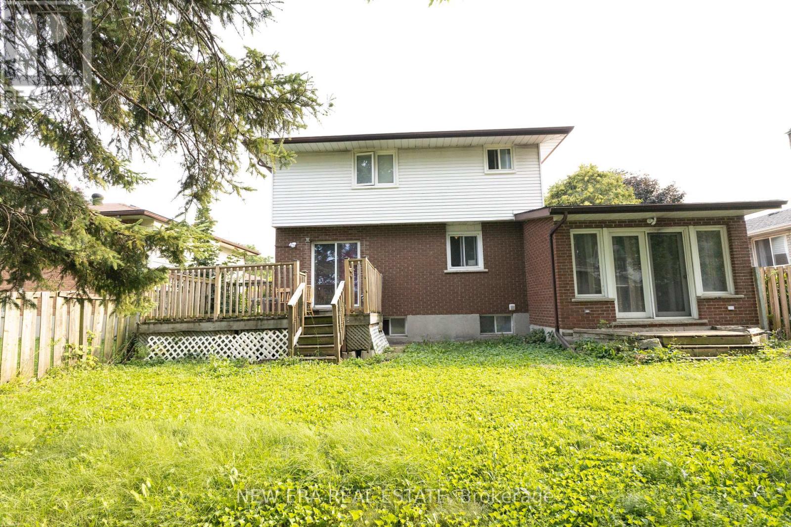 58 AMHERST DRIVE - 8