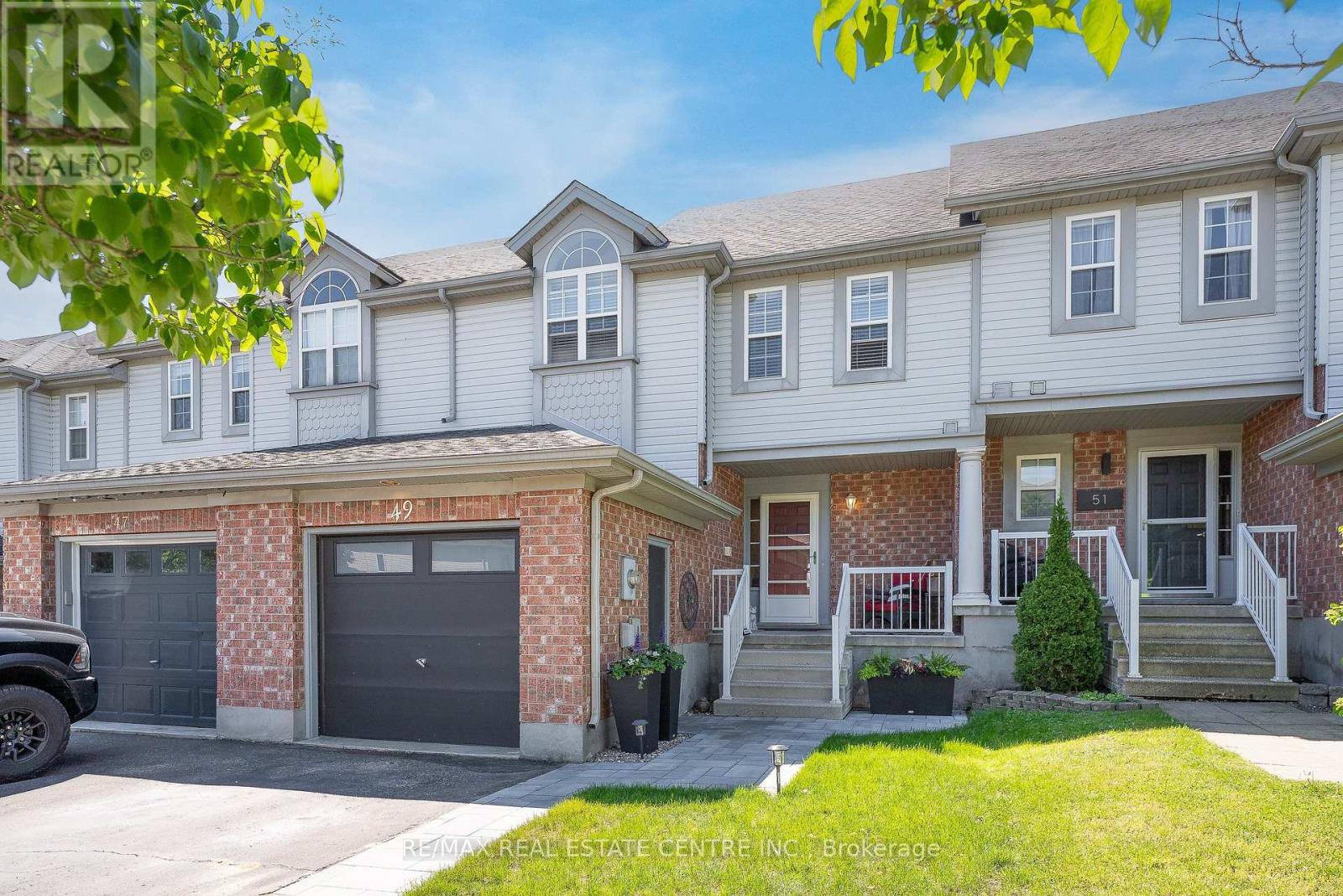 49 ELMA PLACE — photo 2