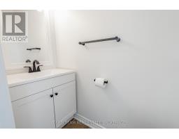 152 Ritchie Crescent, Springwater, ON L0L1P0 Photo 11