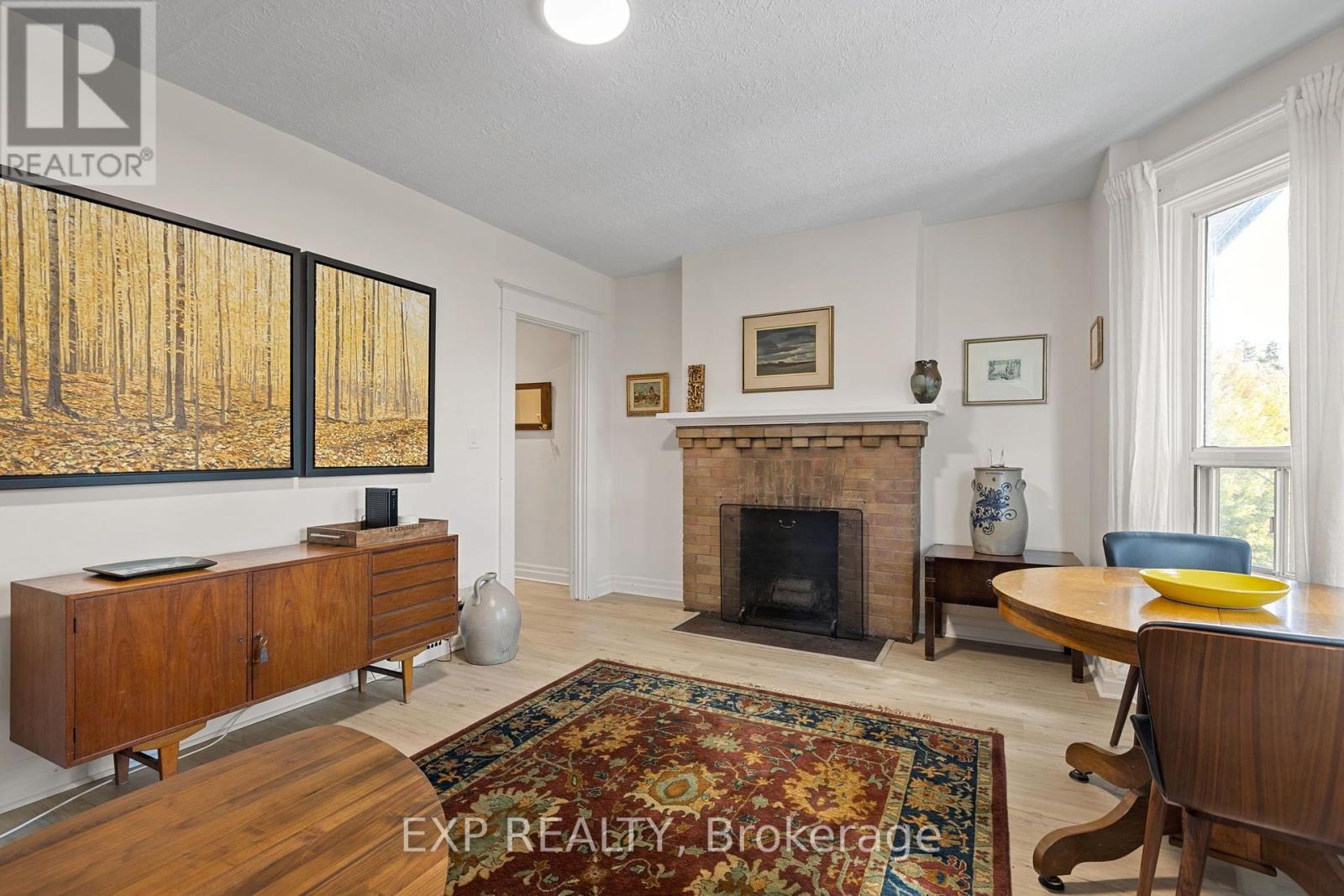 60 PARKDALE ROAD - 7