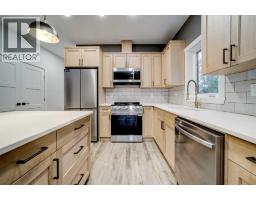 1175 James Avenue, Pincher Creek, AB T0K1W0 Photo 10