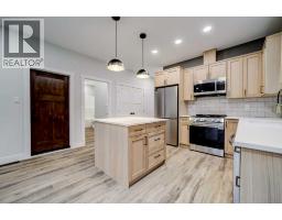 1175 James Avenue, Pincher Creek, AB T0K1W0 Photo 9