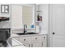19 Fenwood Close, Sylvan Lake, AB T4S2K4 Photo 13
