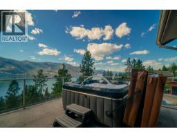 Bedroom - 2328 Arthur Court, Kelowna, BC V1V2S7 Photo 17