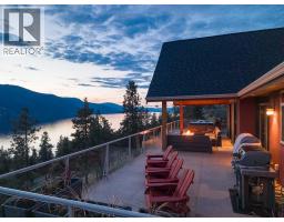 5pc Ensuite bath - 2328 Arthur Court, Kelowna, BC V1V2S7 Photo 18