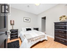 2328 Arthur Court, Kelowna, BC V1V2S7 Photo 48