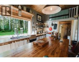 24451 Youngs Point Road, Valleyview, AB T0H0Y0 Photo 7
