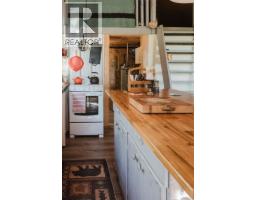 24451 Youngs Point Road, Valleyview, AB T0H0Y0 Photo 6