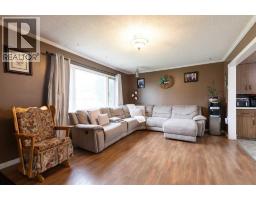 Family room - 601 3 Street Se, Redcliff, AB T0J2P0 Photo 6