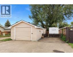 601 3 Street Se, Redcliff, AB T0J2P0 Photo 34