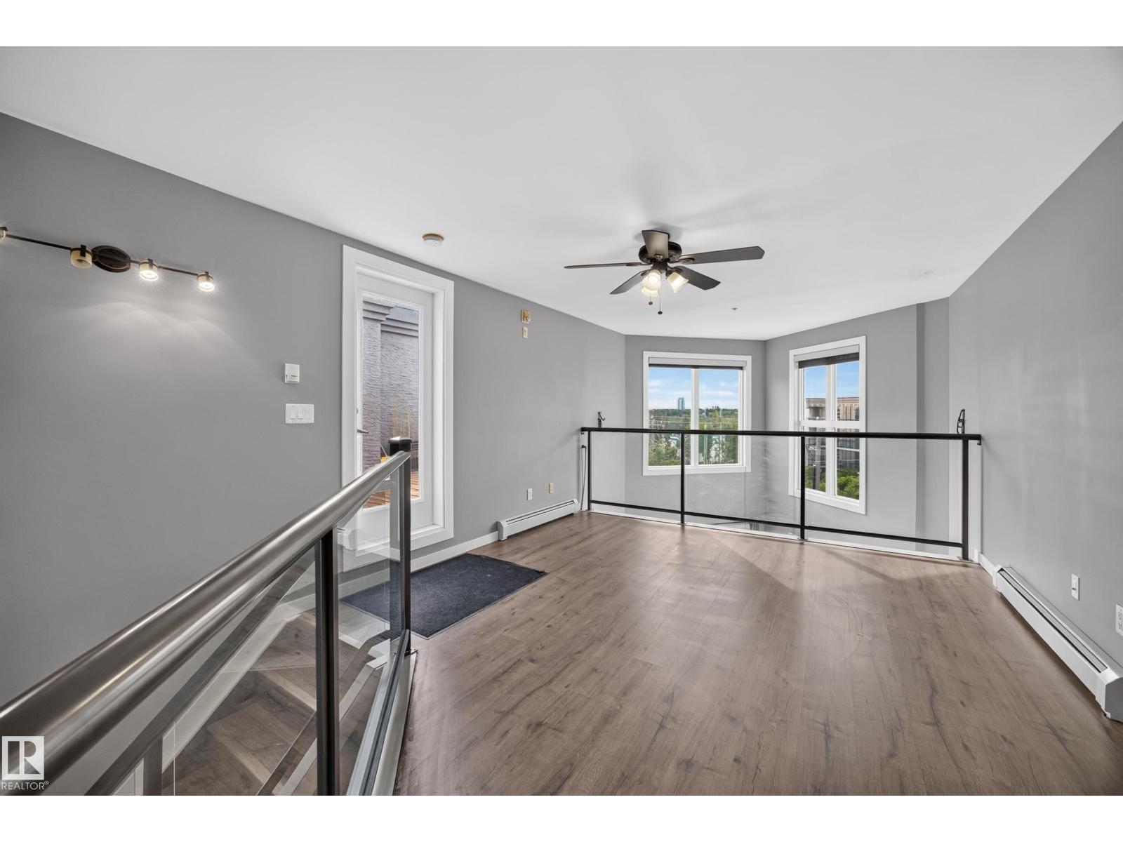 #405 10118 95 ST NW - 33