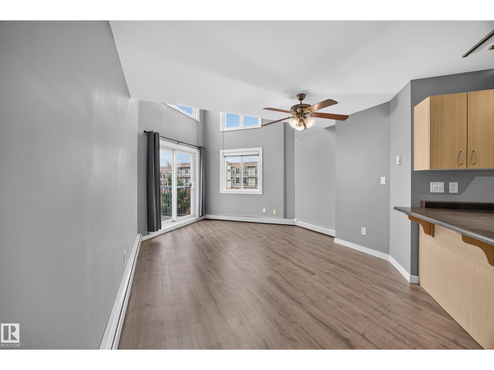 #405 10118 95 ST NW - 12
