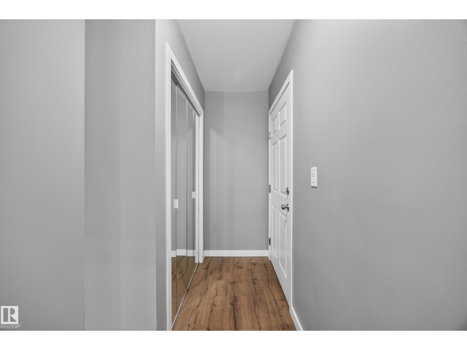 #405 10118 95 ST NW - 2