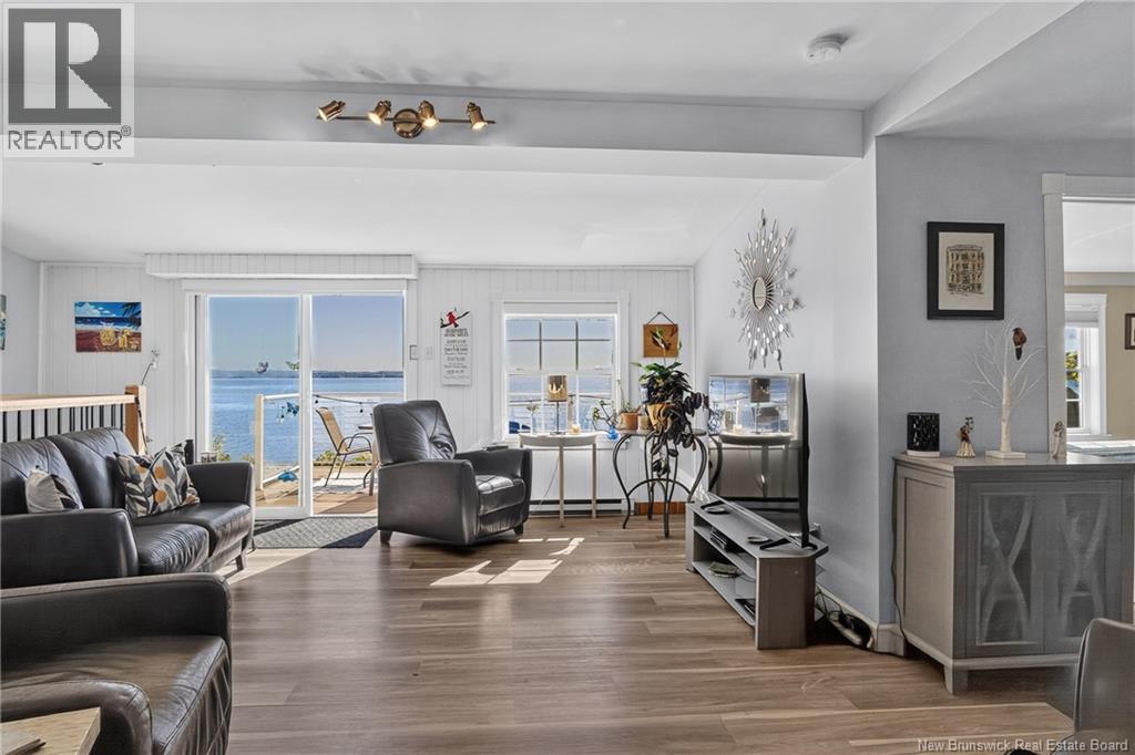 31 River Street - 13