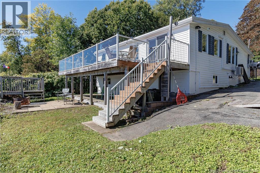 31 River Street - 36