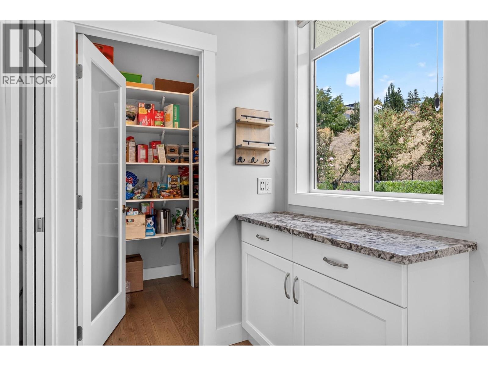  195 Lost Creek Court, Kelowna