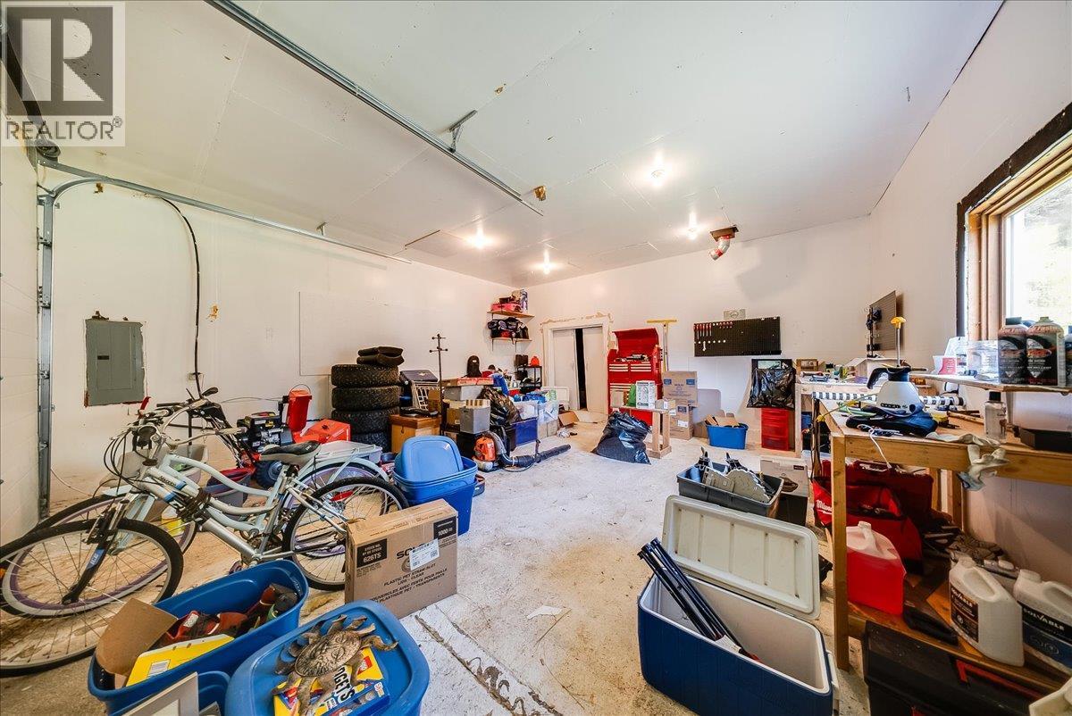 2129 Raspberry Road - Image 43