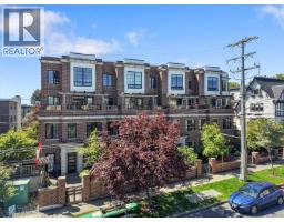 105 1011 Burdett Ave, Victoria, BC V8V3G9 Photo 17