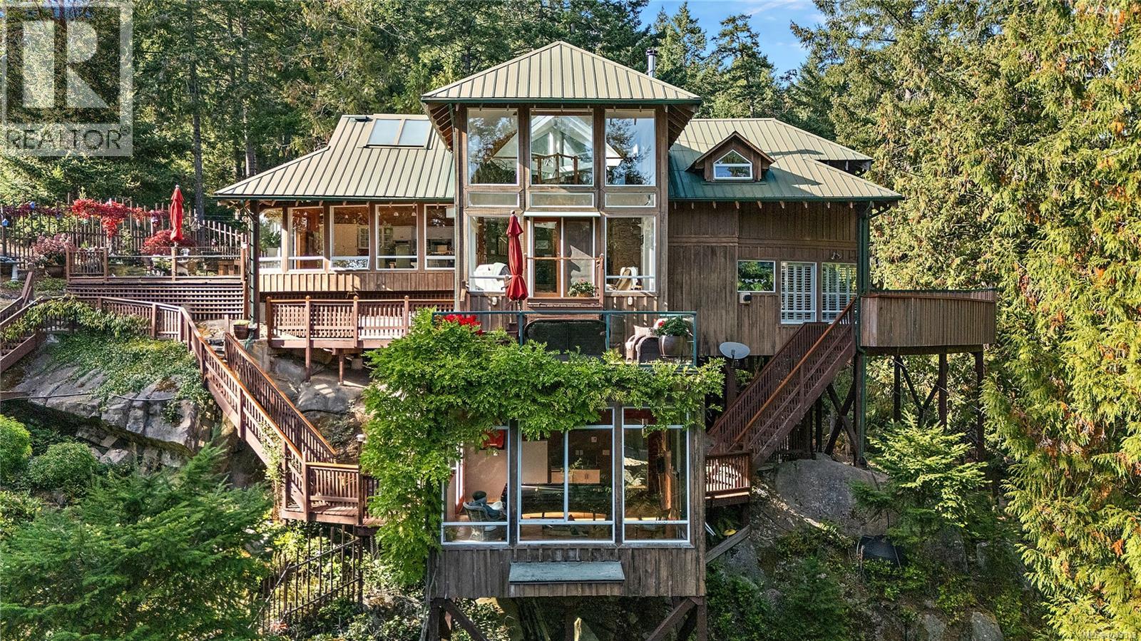 486 Bluff Way - 3