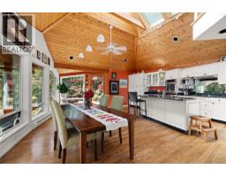 Dining room - 486 Bluff Way, Mayne Island, BC V0N2J2 Photo 13