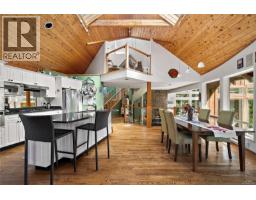 Family room - 486 Bluff Way, Mayne Island, BC V0N2J2 Photo 8