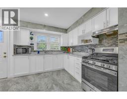 4pc Bathroom - 3226 Woodlawn Avenue, Windsor, ON N8W2J2 Photo 8