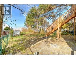 3076 Sandwich Unit# Upper, Windsor, ON N9C1A4 Photo 17