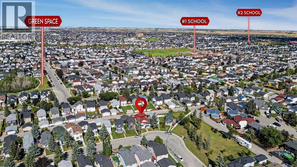 228 Taradale Close NE - 34