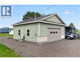 3pc Bathroom - 4 Hilaire Street, Sainte Marie De Kent, NB E4S1V9 Photo 7