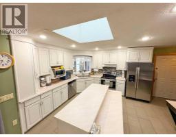 5216 51 Avenue, Valleyview, AB T4N4B4 Photo 11