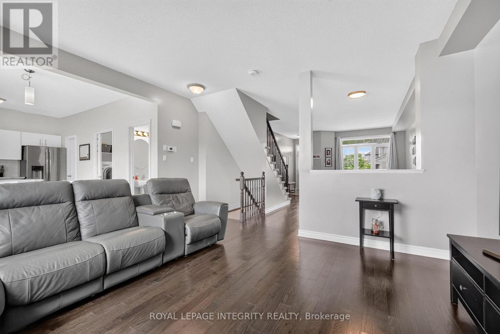 129 DORINA SARAZIN CRESCENT - Image 14