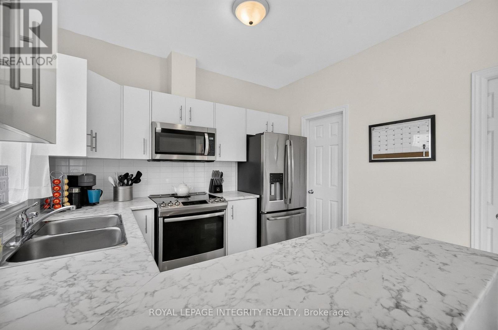 129 DORINA SARAZIN CRESCENT - Image 18
