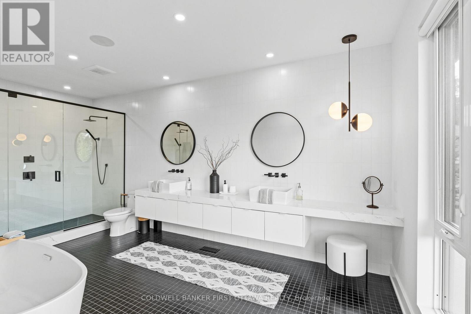 500 LEIMERK COURT, Ottawa. Luxury613. By Peter Sagos - Image 26