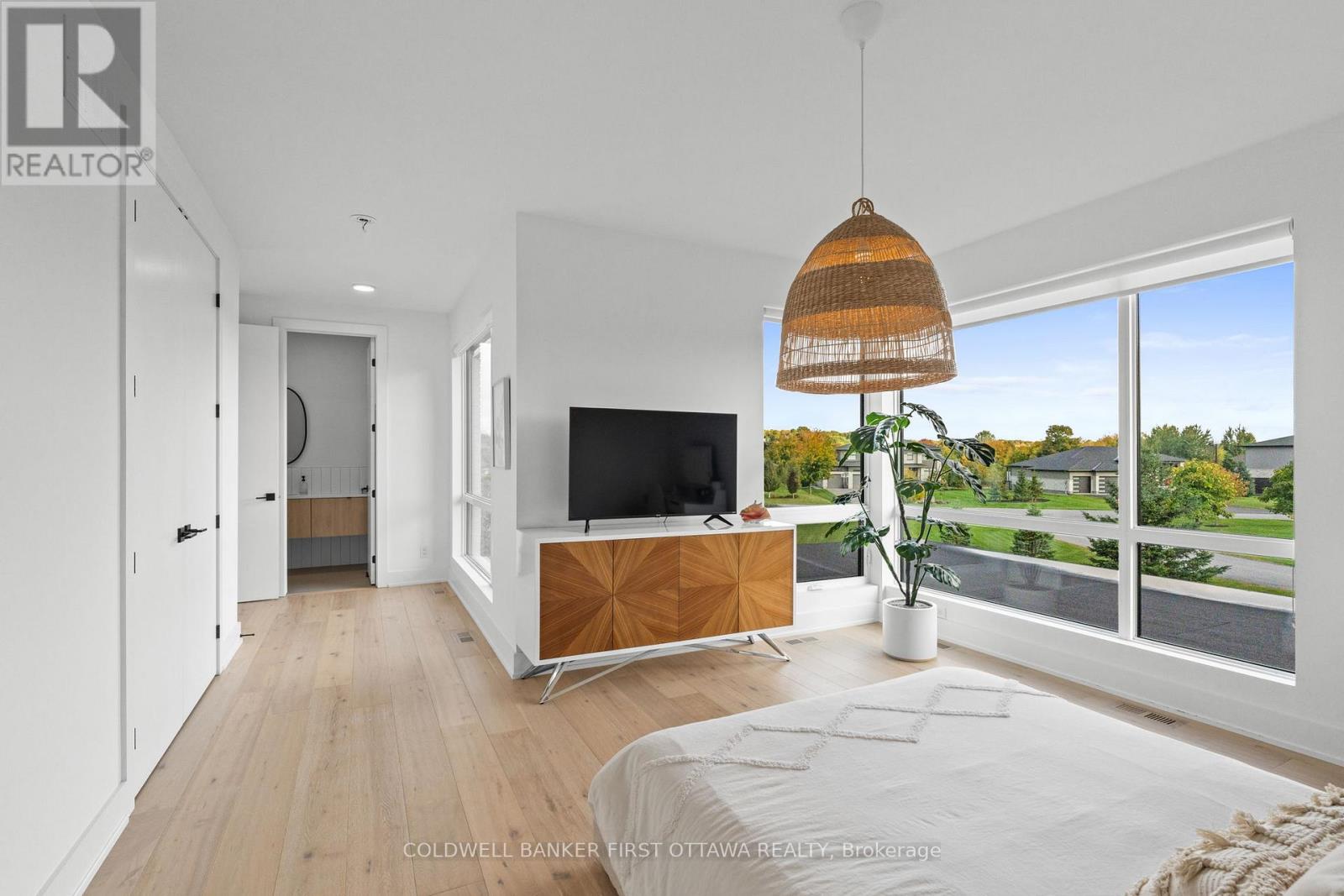 500 LEIMERK COURT, Ottawa. Luxury613. By Peter Sagos - Image 30