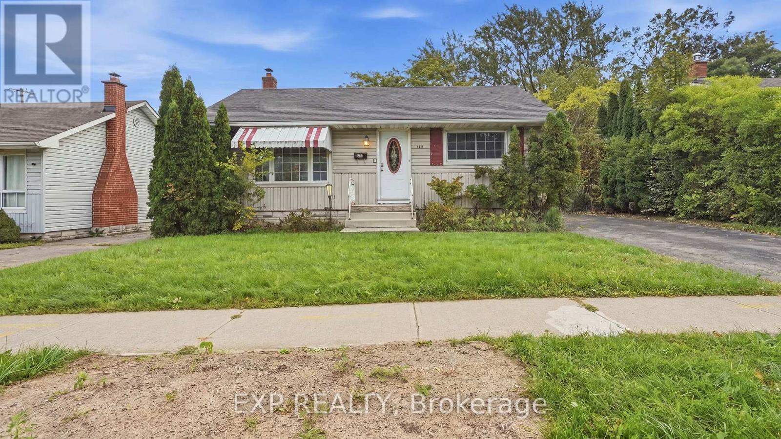 123 JACOBSON AVENUE - 2