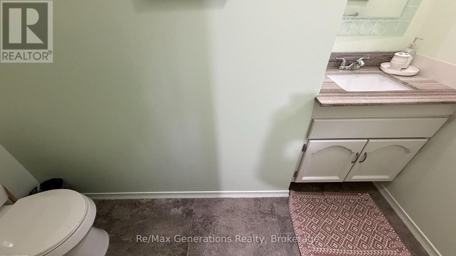 2 CAVANAUGH CRESCENT S - 19