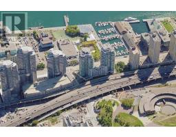 812 - 228 Queens Quay W, Toronto, ON M5J2X1 Photo 7