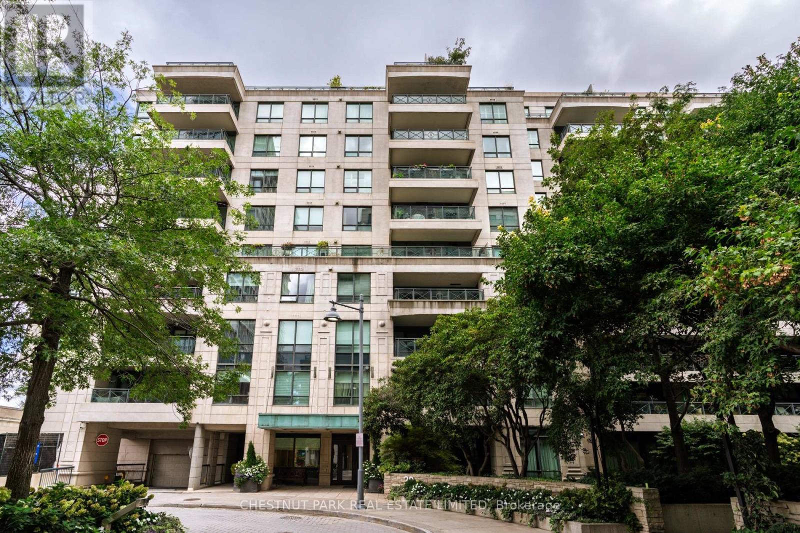 Photo of 20 Scrivener Square