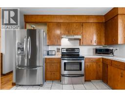Kitchen - 466054 113 Street E, Rural Foothills County, AB T2V1P7 Photo 8