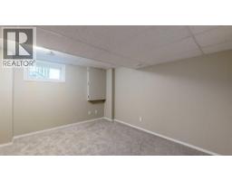 5327 60 Street, Stettler, AB T4K1L7 Photo 33