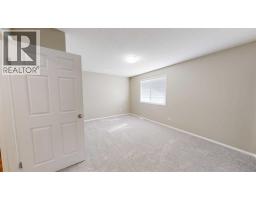 5327 60 Street, Stettler, AB T4K1L7 Photo 12