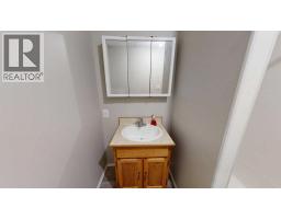 5327 60 Street, Stettler, AB T4K1L7 Photo 37