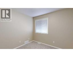 5327 60 Street, Stettler, AB T4K1L7 Photo 18