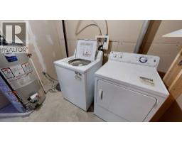 5327 60 Street, Stettler, AB T4K1L7 Photo 40