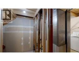5327 60 Street, Stettler, AB T4K1L7 Photo 39