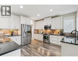 982 Evanston Drive NW - photo 9