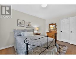 1217 Rosethorne Road, Oakville, ON L6M1H5 Photo 36