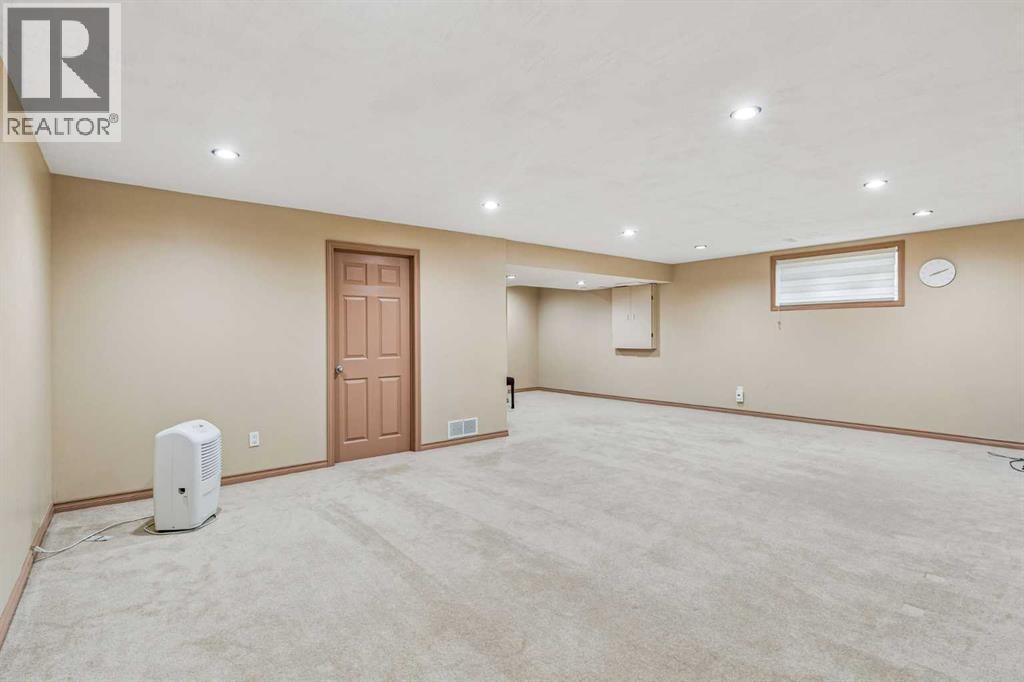 202 Royal Birch Heath NW - Image 28