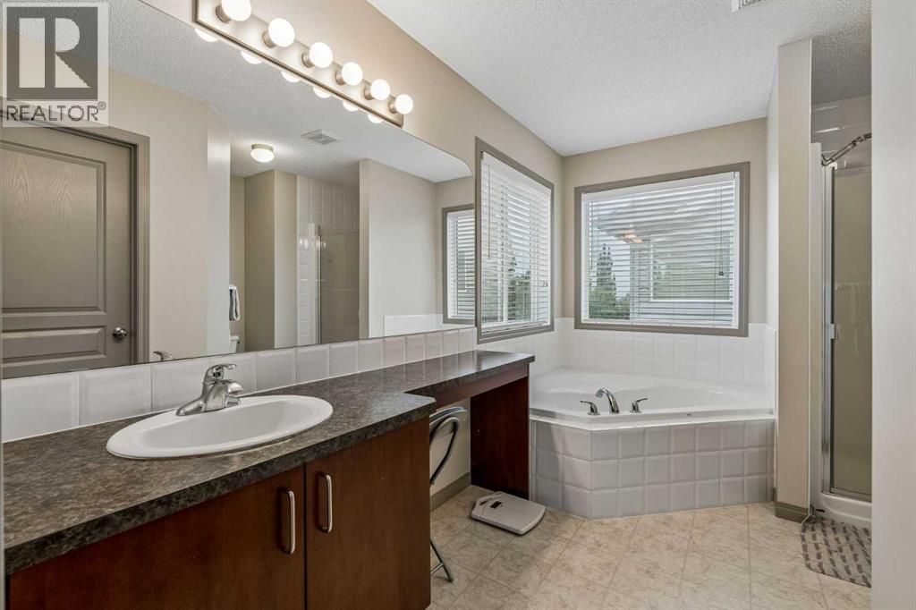 202 Royal Birch Heath NW - Image 25